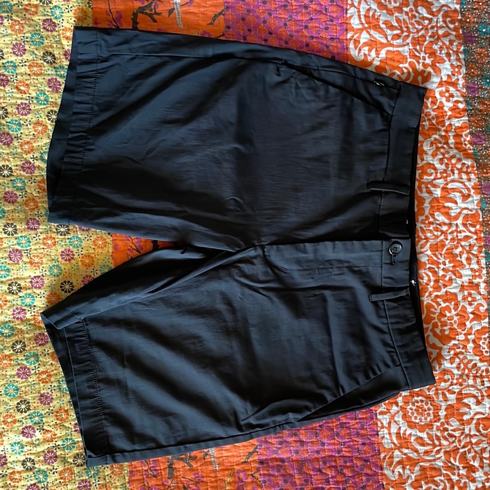 Men’s black comfort dress shorts